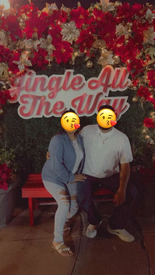 [mf4mf] 43 m 35 f straight Latin couple new to this looking for friends in and out the bedroom