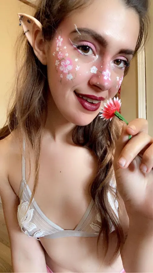 POV: Your Sexy Elf GF Picked You A Flower 