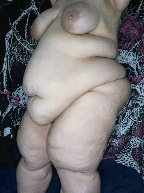 Say yes if you’d fuck a big girl my size