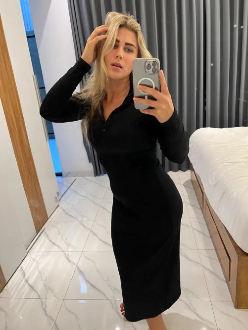 what do you think? Am i hot?