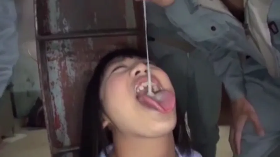 [B/G] - Swallow his spit - 524: OFF