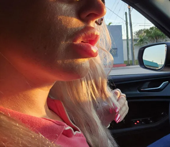 Bimbo doll heading home