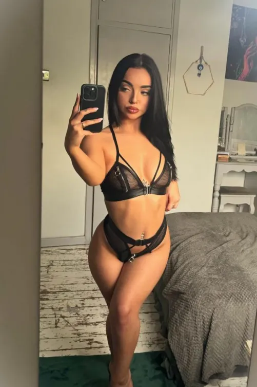 how does a 4'9 Essex girl sound?