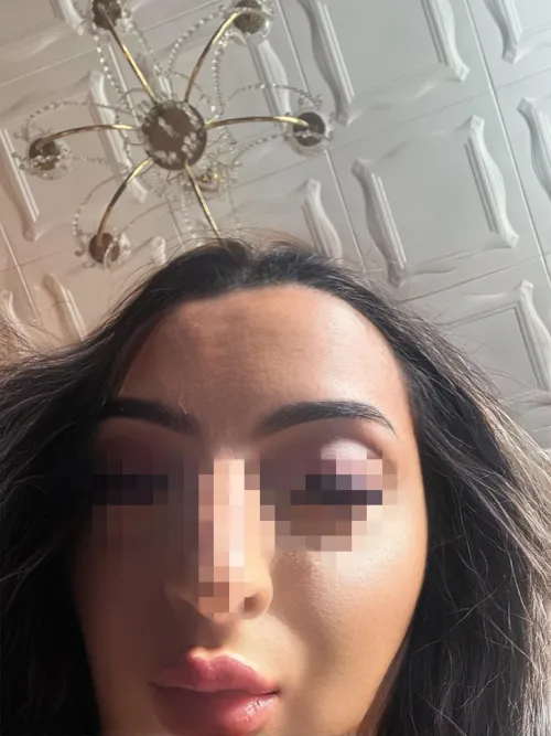 Just checking upon my slaves in my Eastern European dungeon… ya’ll still thirsty? Good. No water for you today, darlings. Only when mommy allows you to quench your thirst. And that won’t be today.