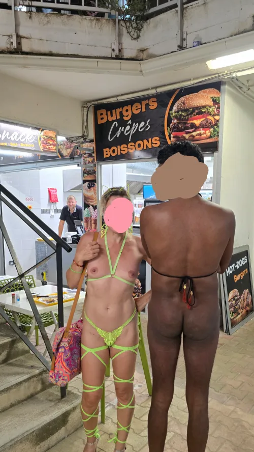 Keep clothing minimal for dinner