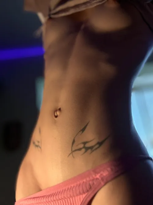 A lightweight body with heavyweight attraction