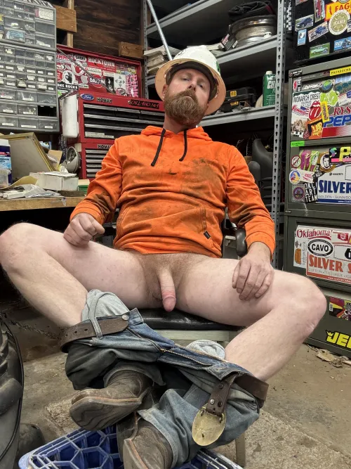 Break time. Who’s gonna get me off?