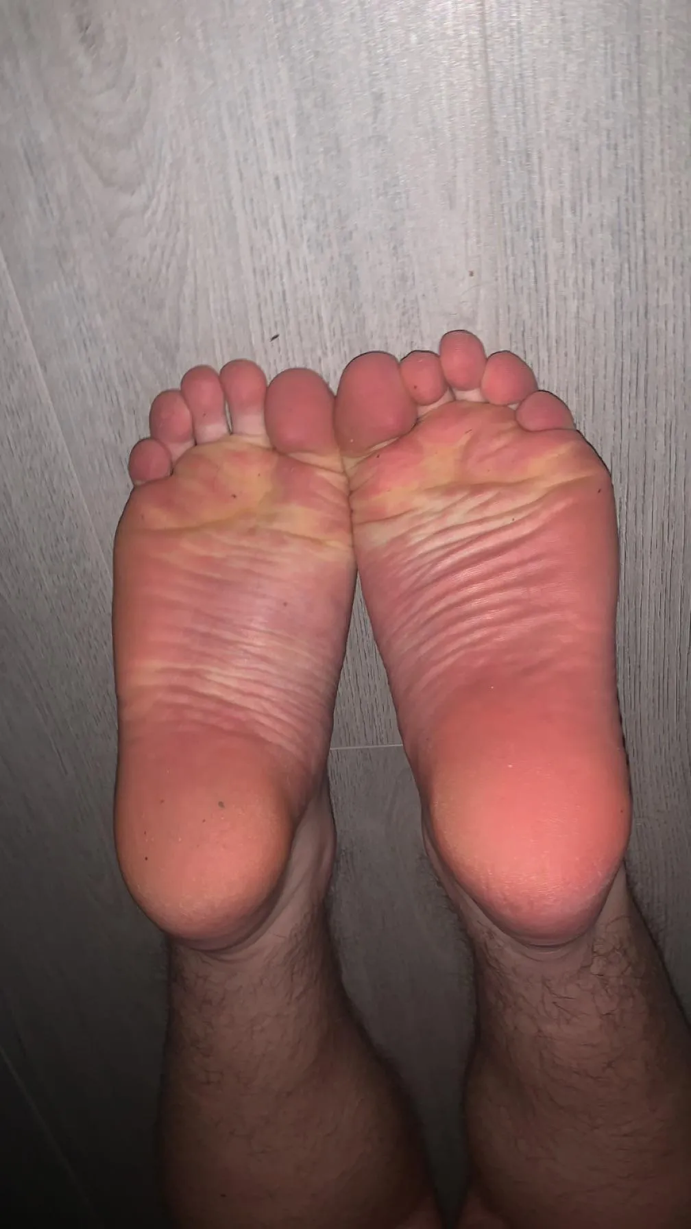 Do you like me feet wrinkled?