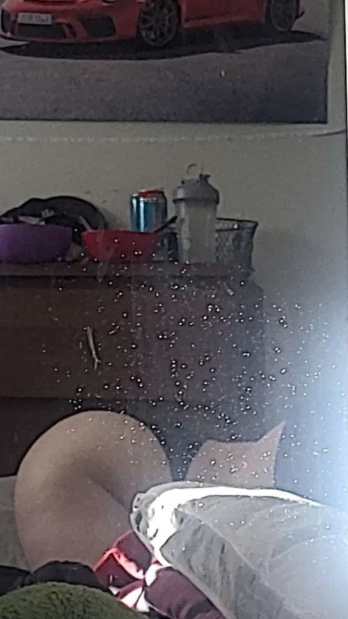 F18 looking for discret hookup