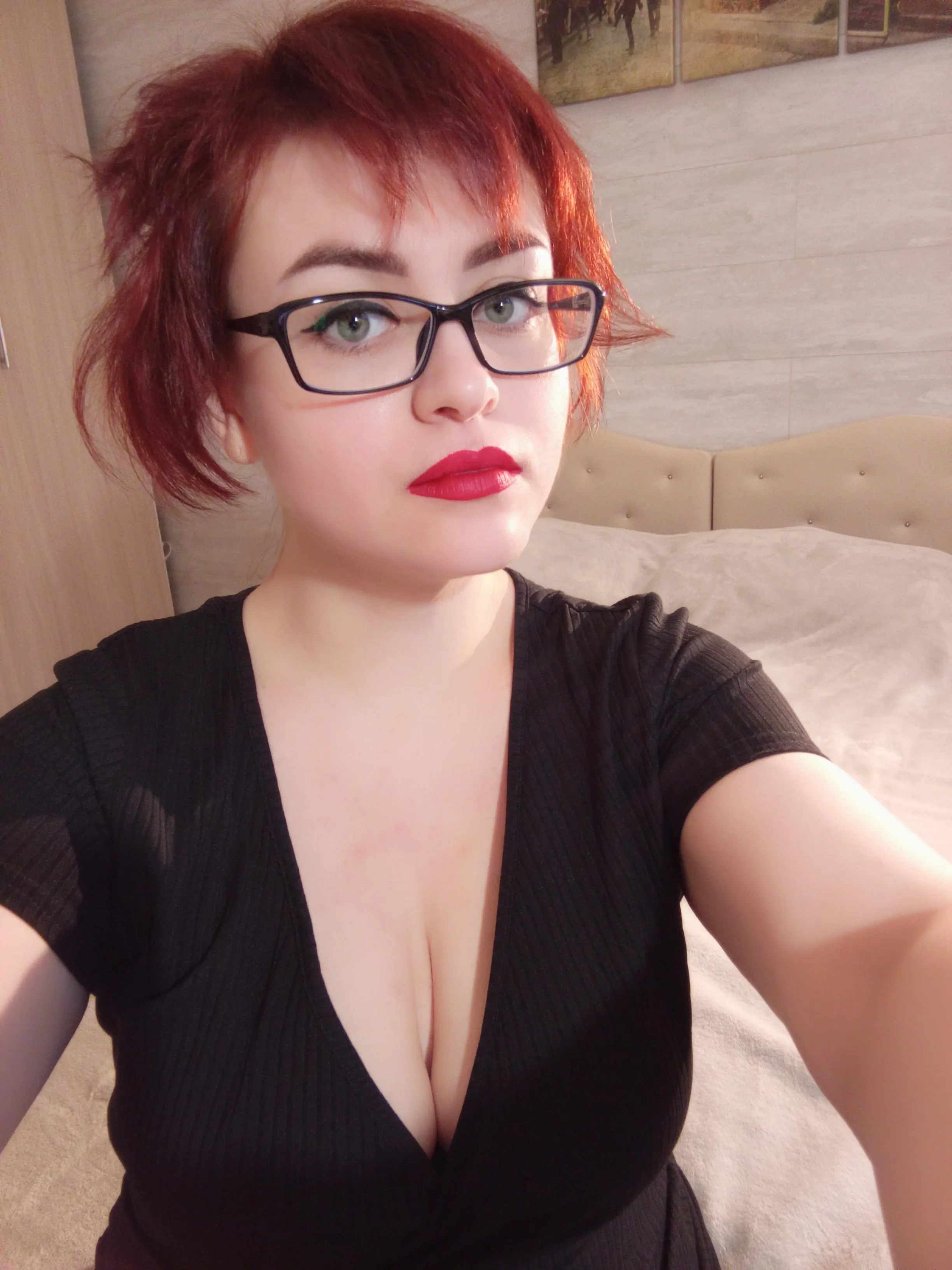 Have a good mood, dears