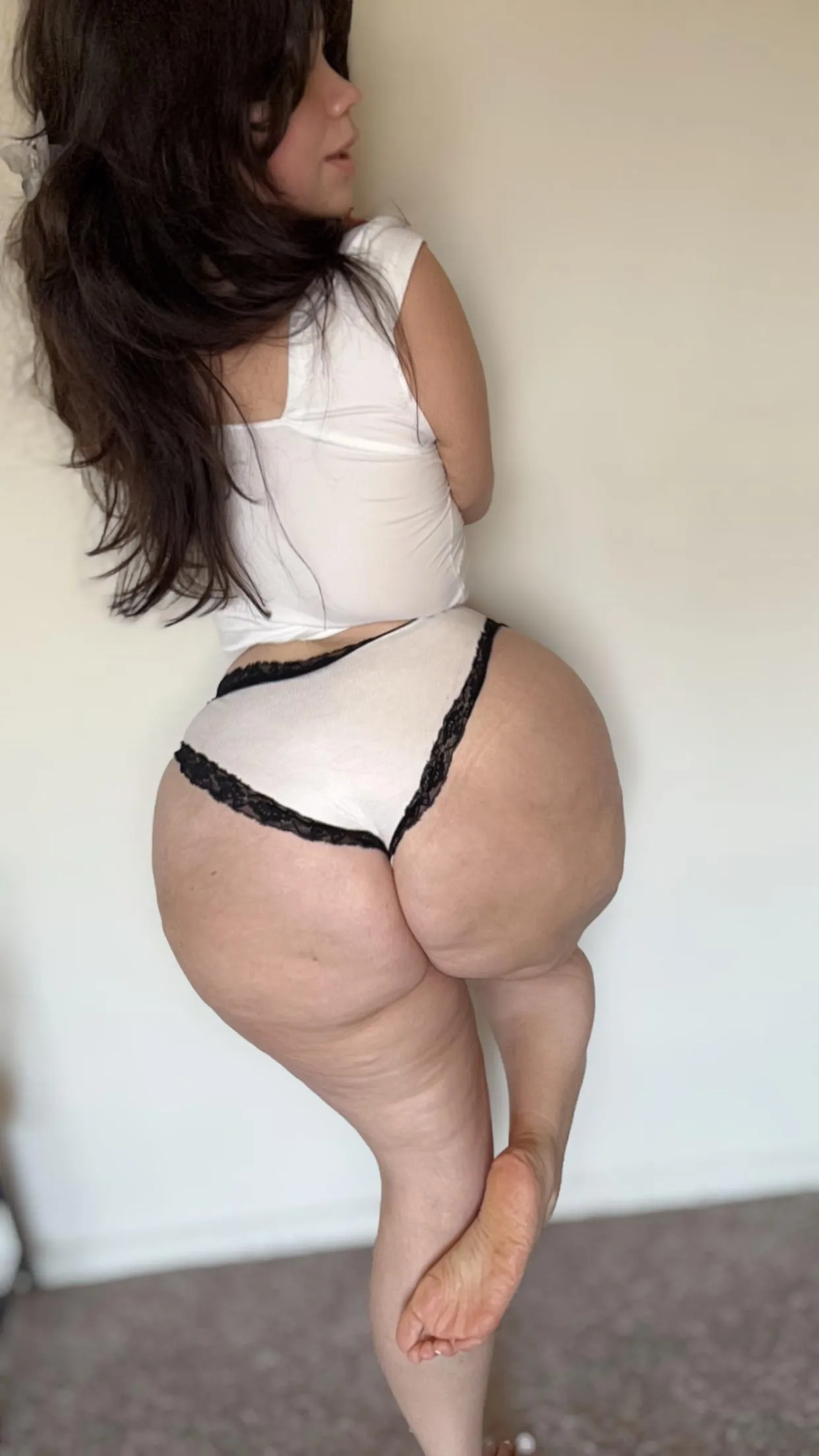 I like showing off my big butt