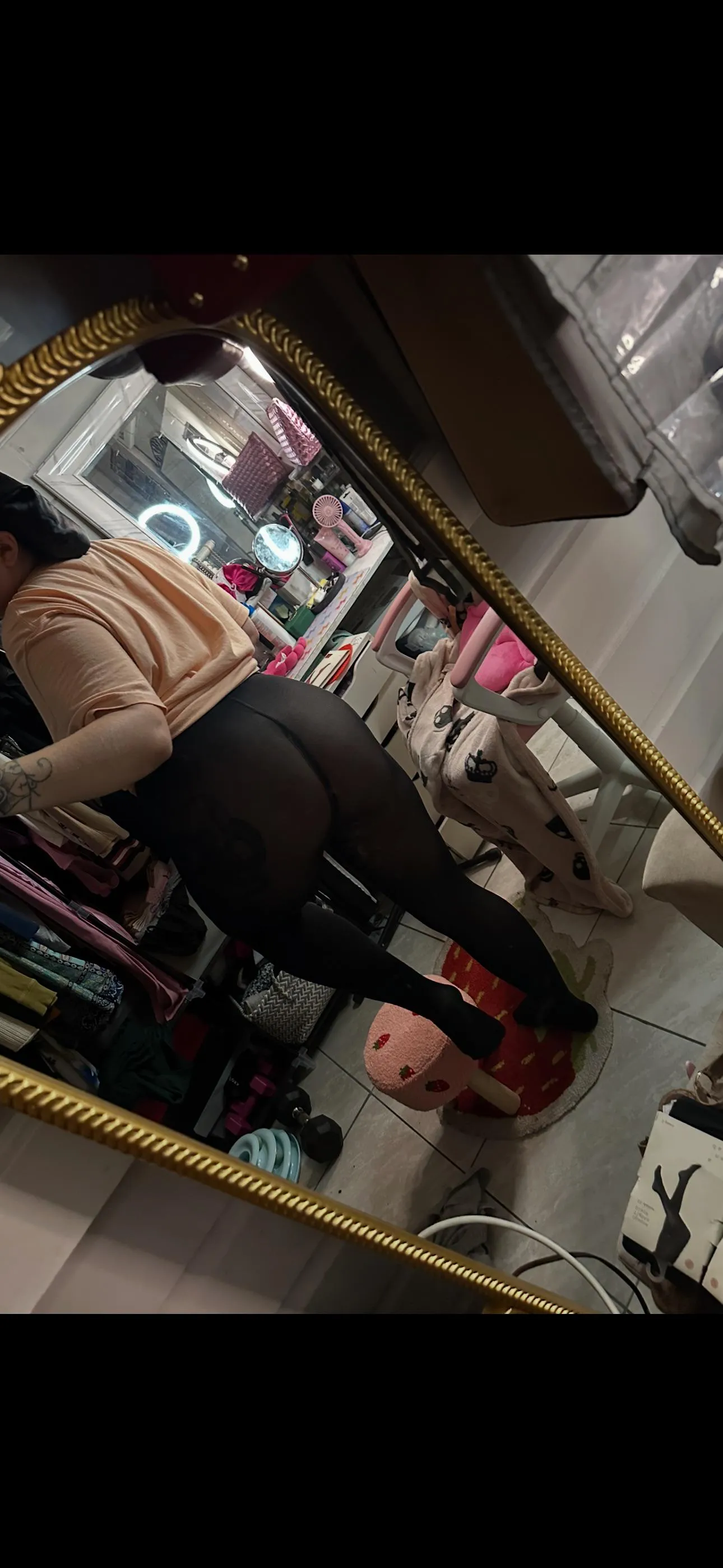 I love nylons they keep me so warm