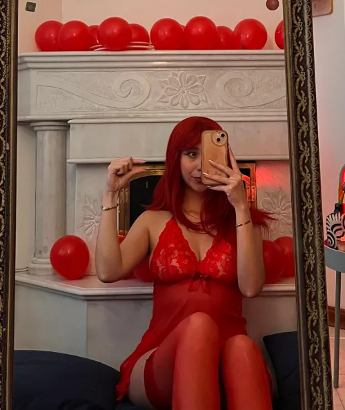 I offer you my company and my relentless words so that you are not alone this Valentine's Day, worm