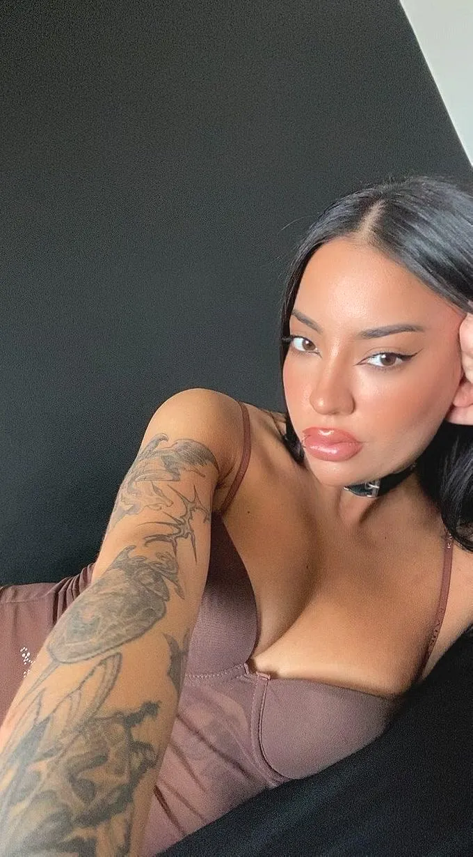 Non ho niente da fare oggi, vuoi giocare con me tutto il giorno?