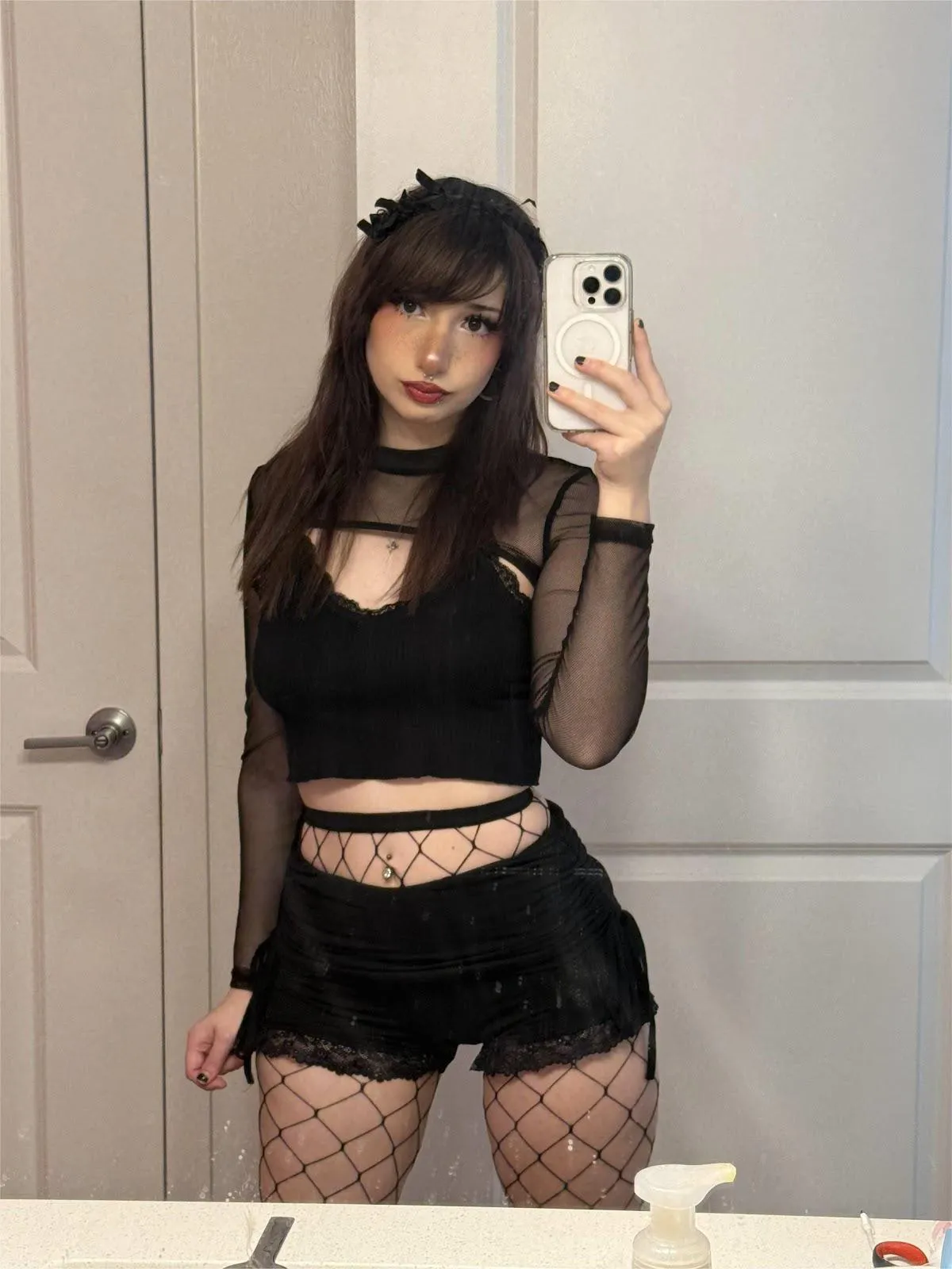 Not just pretty, but pretty powerful ^^,