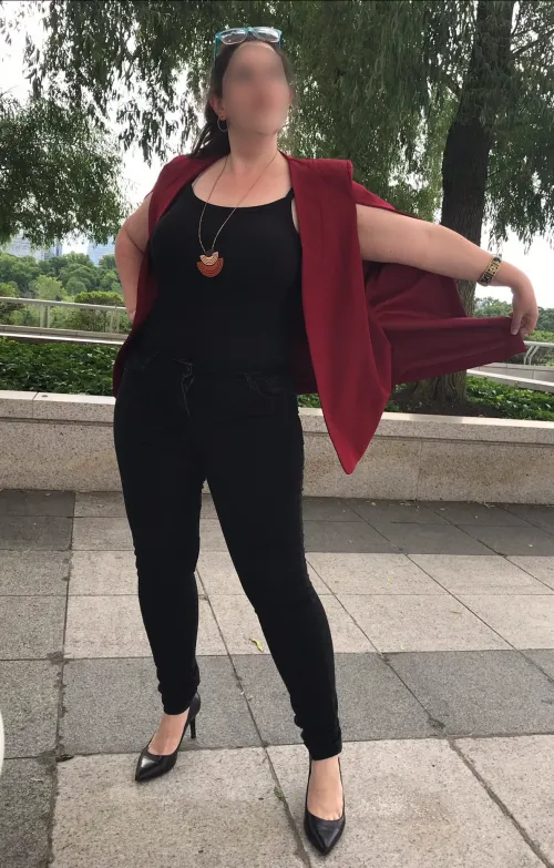 SL from Maryland/DC, mid-thirties now. Went to a party school in upstate NY too!