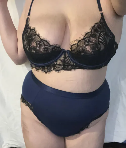 Use my chubby body please?