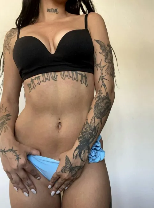 Wearing your favorite color, wanna pull it down? and start your first move.