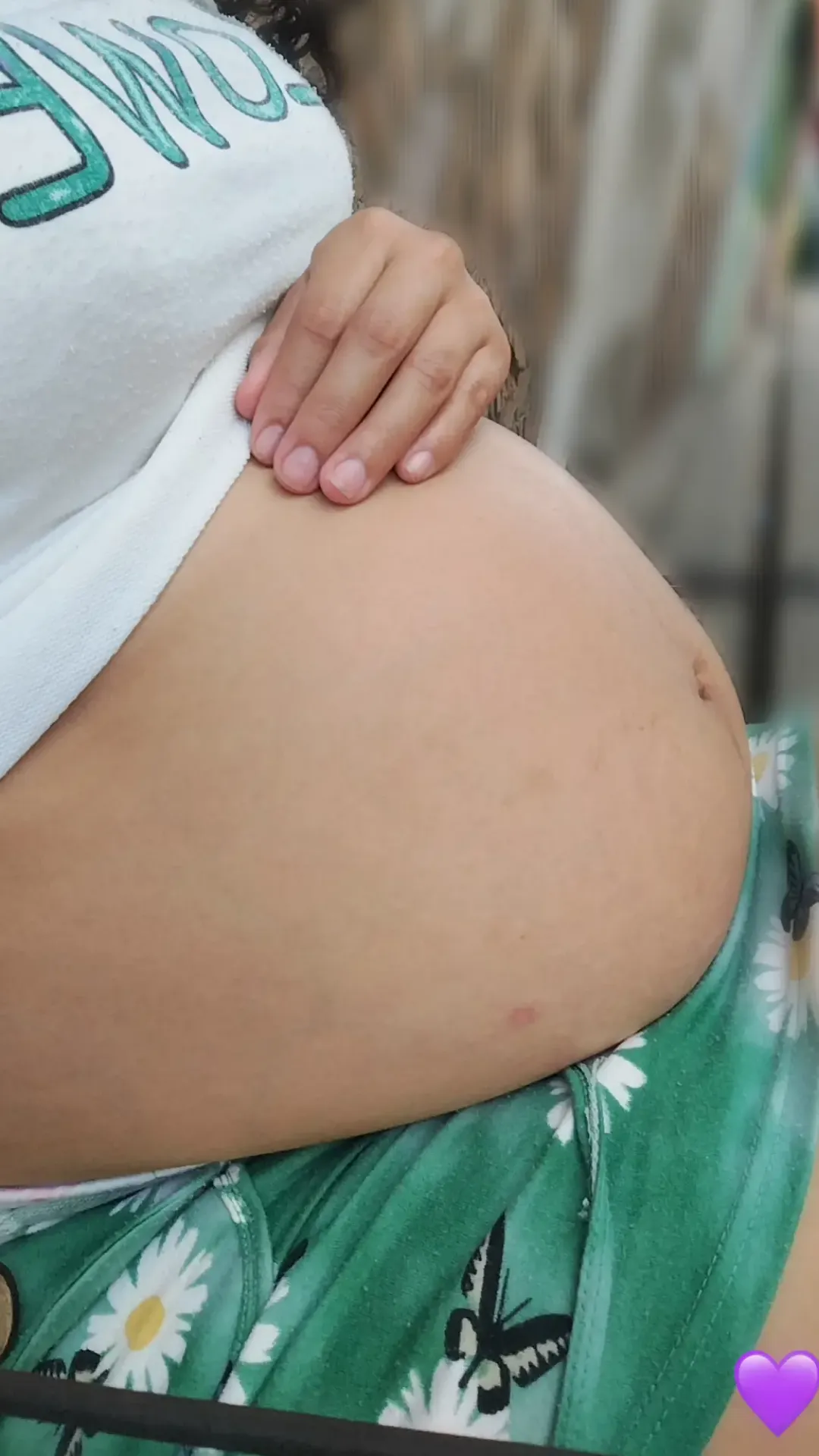 What my pregnant belly looks like, 8 months