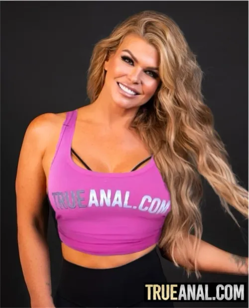 What studio do you want Sophia to return with?