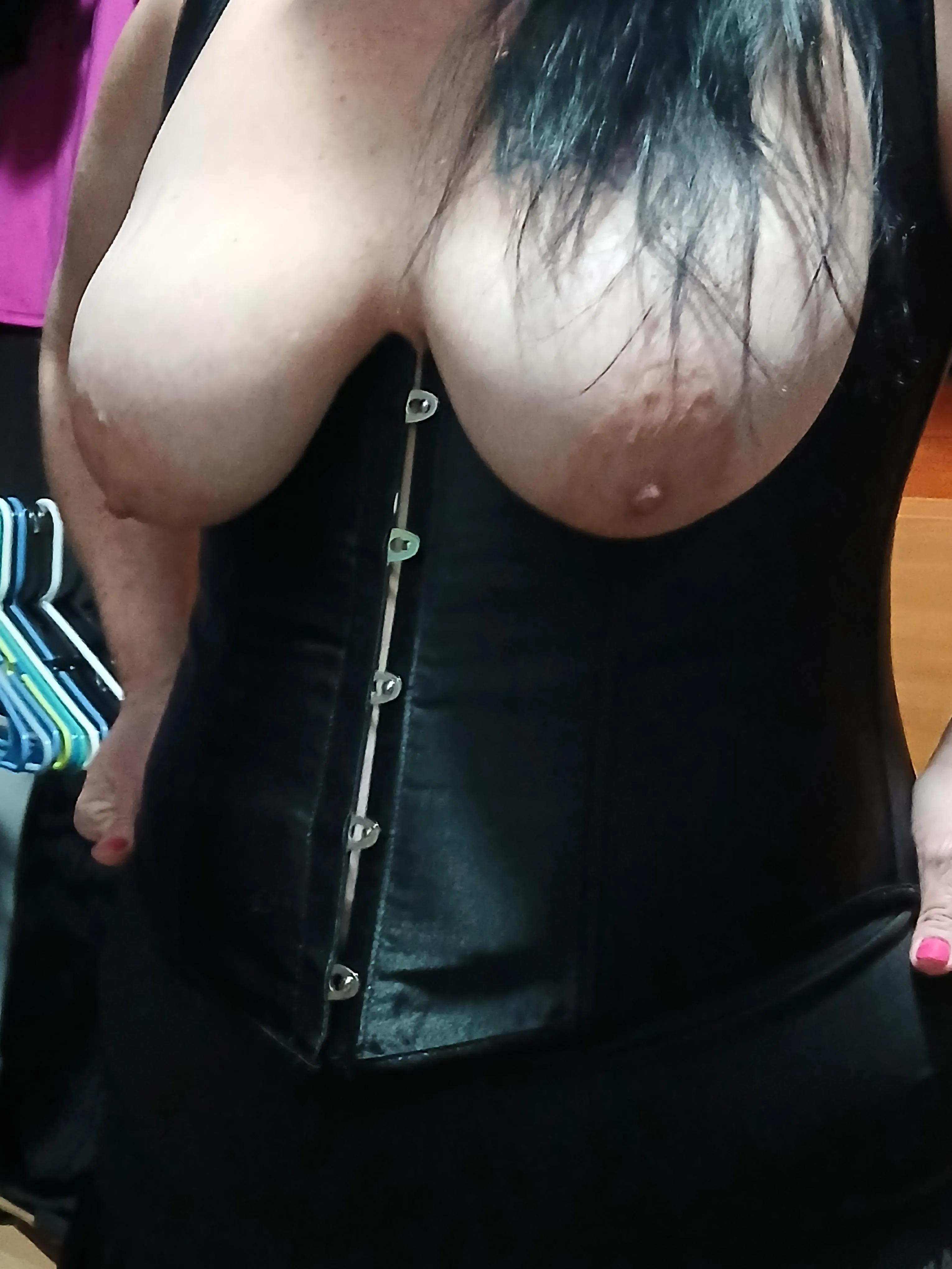 Who else loves titty Tuesday #Wa