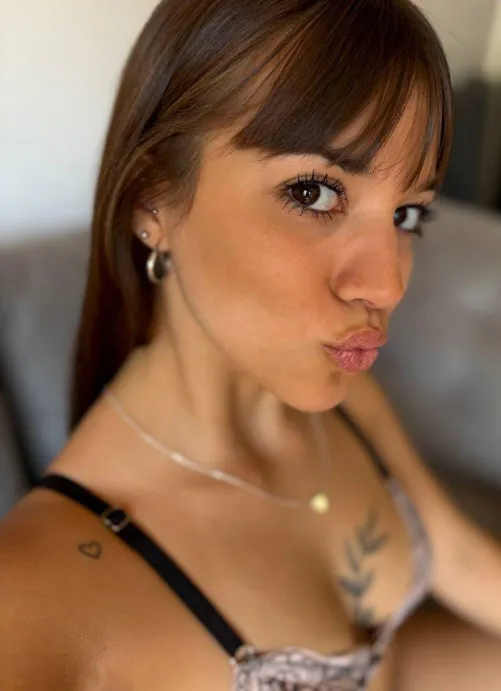 Would my face look better with your cum on it?