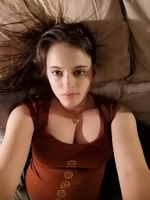 Would u fuck the office slut?