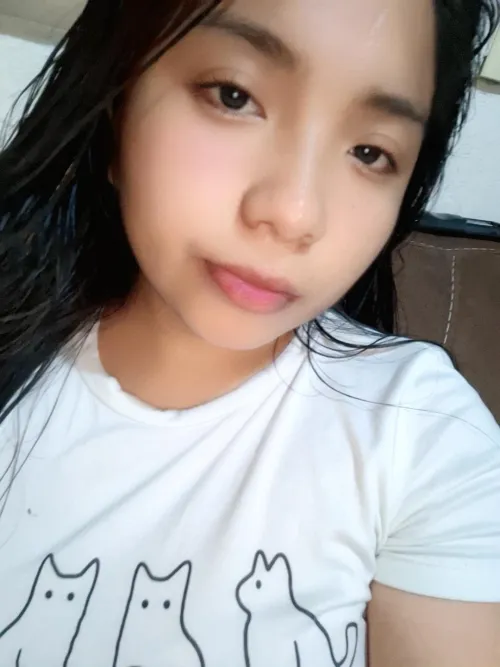 You are a bitch in heat, but fine, with money, so I want you to give me everything