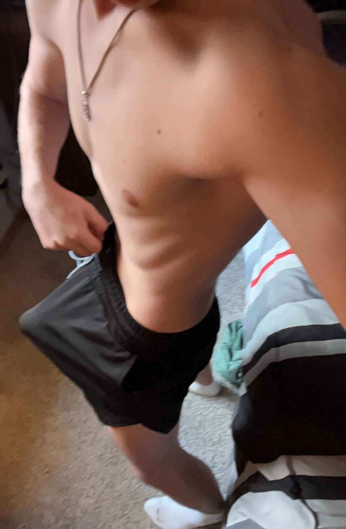 [18 Straight] Lacking entertainment