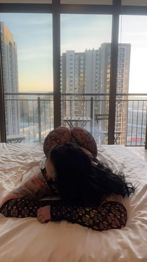 18yo dare you 😈💦