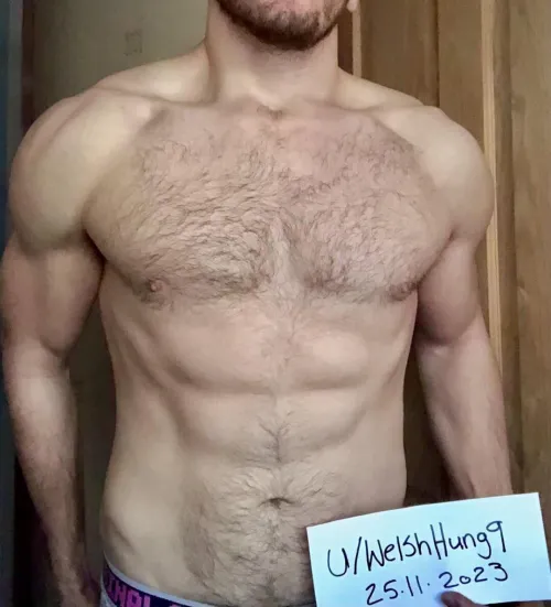 28 [M4FM] #Cardiff - Bull Seeking Hotwife - 6’1 White, Muscular & Hung - Verified On My Profile