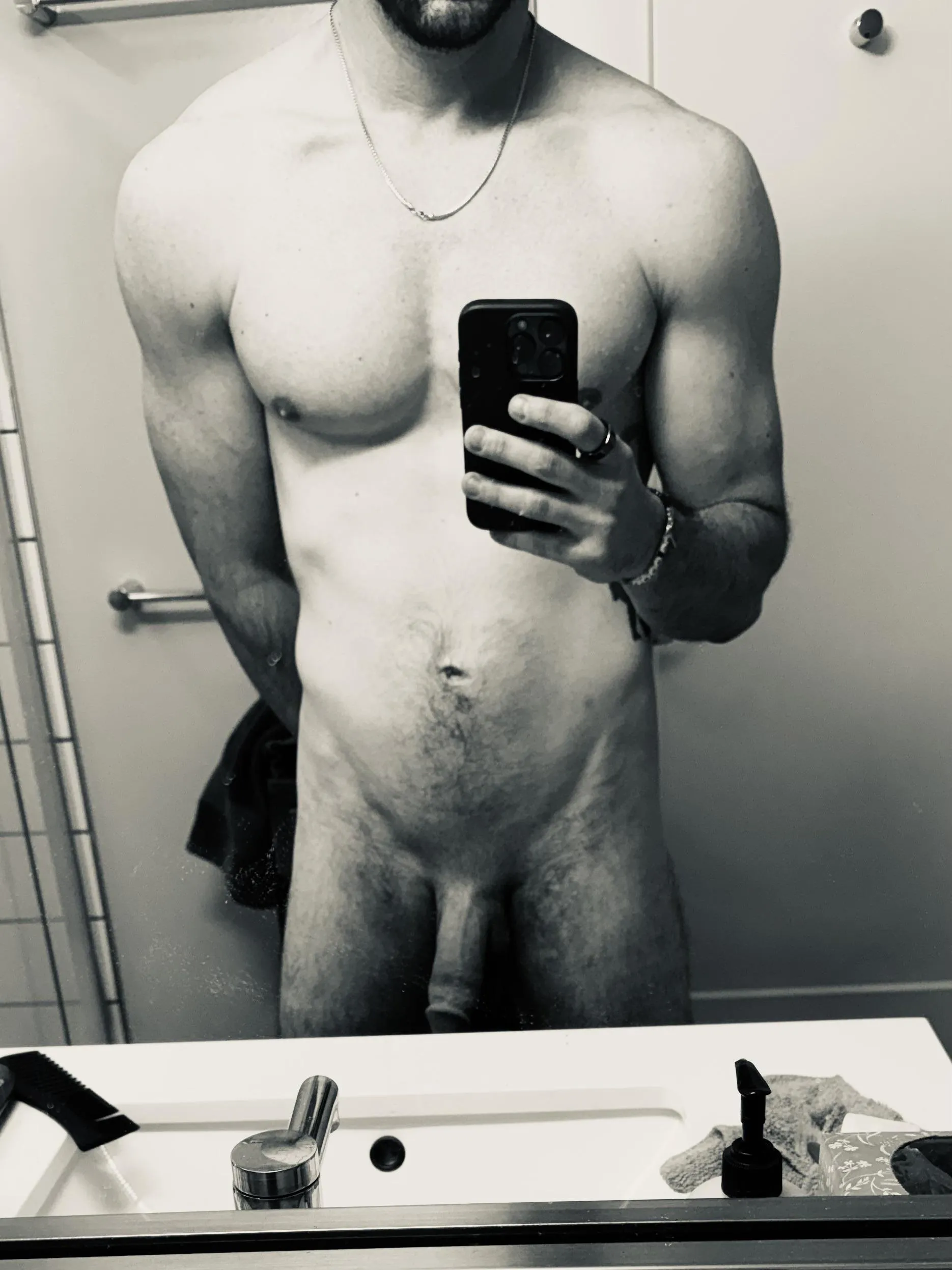33M seeking couples in DC - details in post