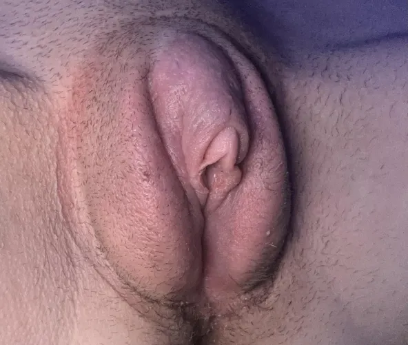 An hour of pumping later and I’m swollen and sensitive it’s the longest pump I’ve ever done