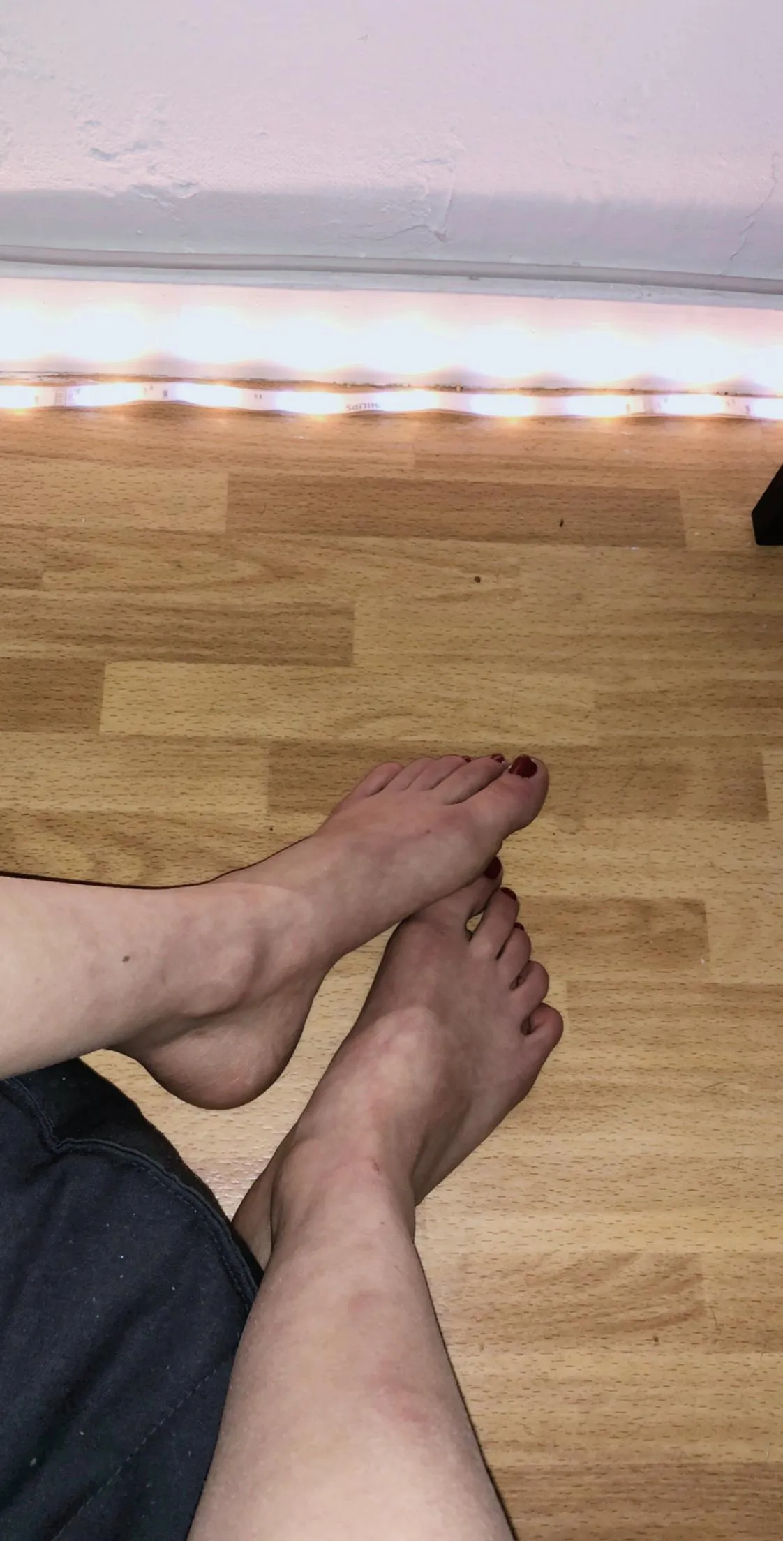 Are my feet pretty? 😍