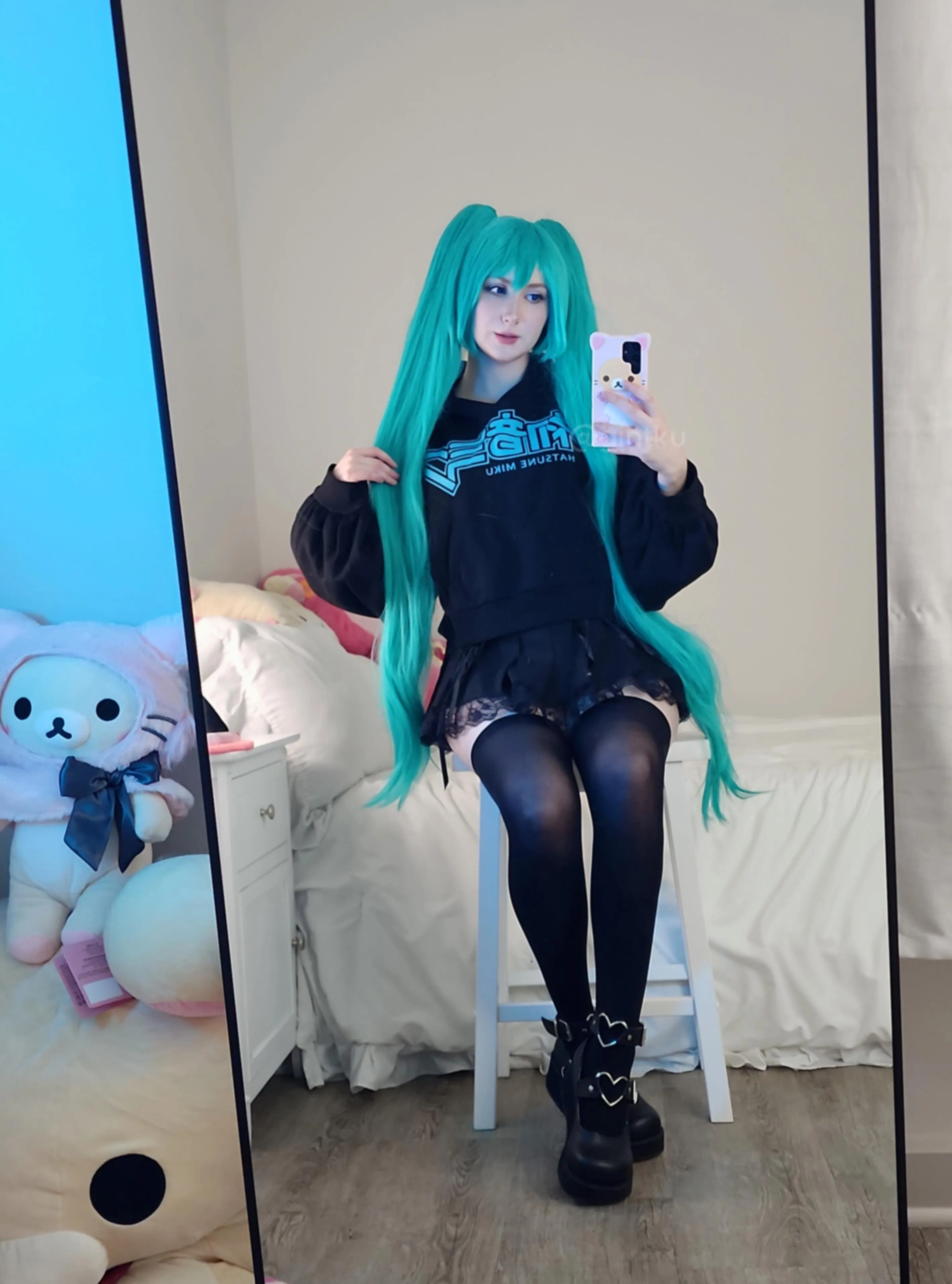 Hatsune Miku Casual Cosplay by gintkunya