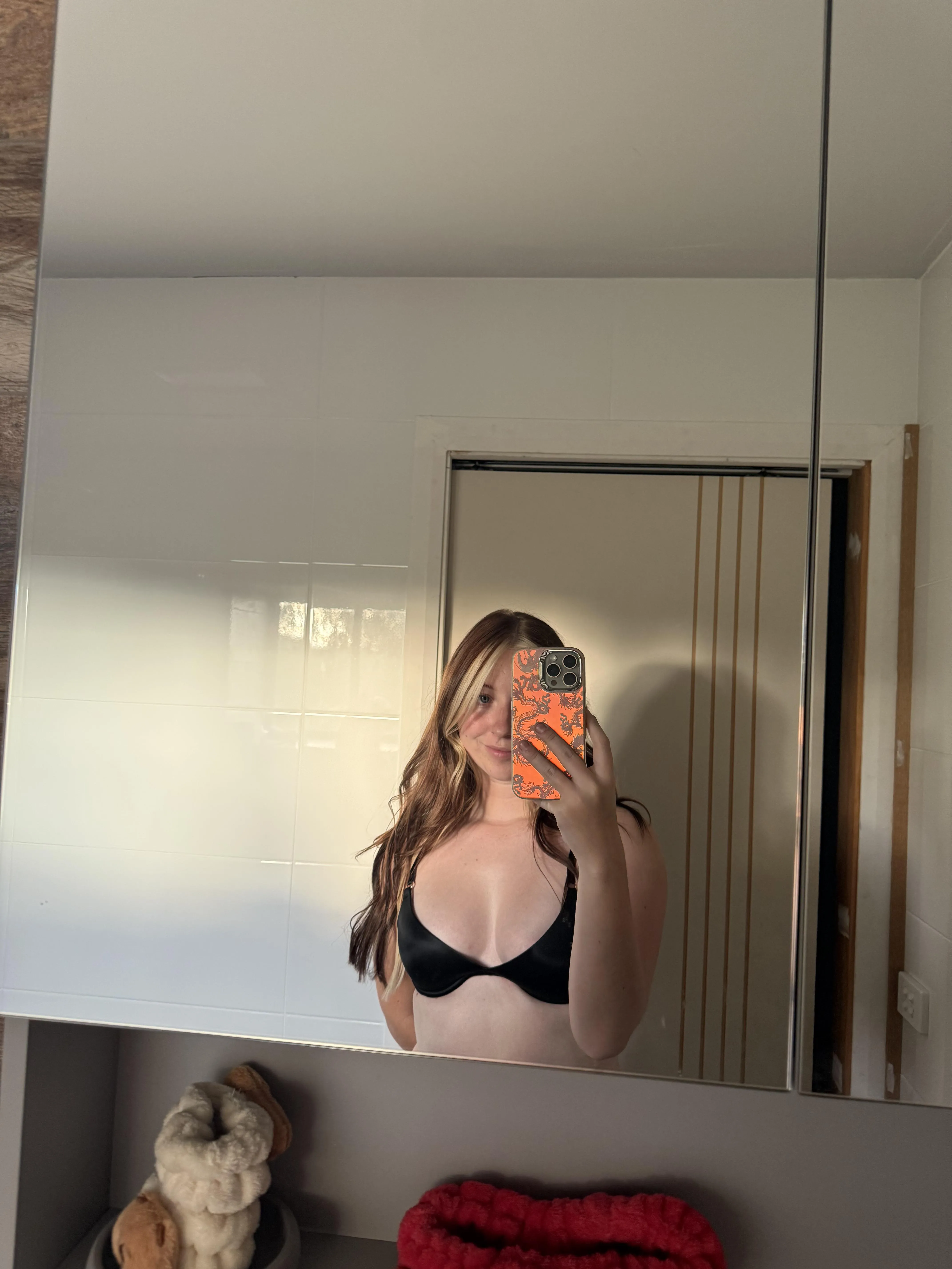 I have a new solo tape🥺