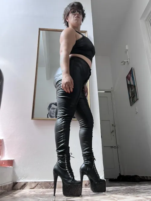 The higher the heels, the sexier I am