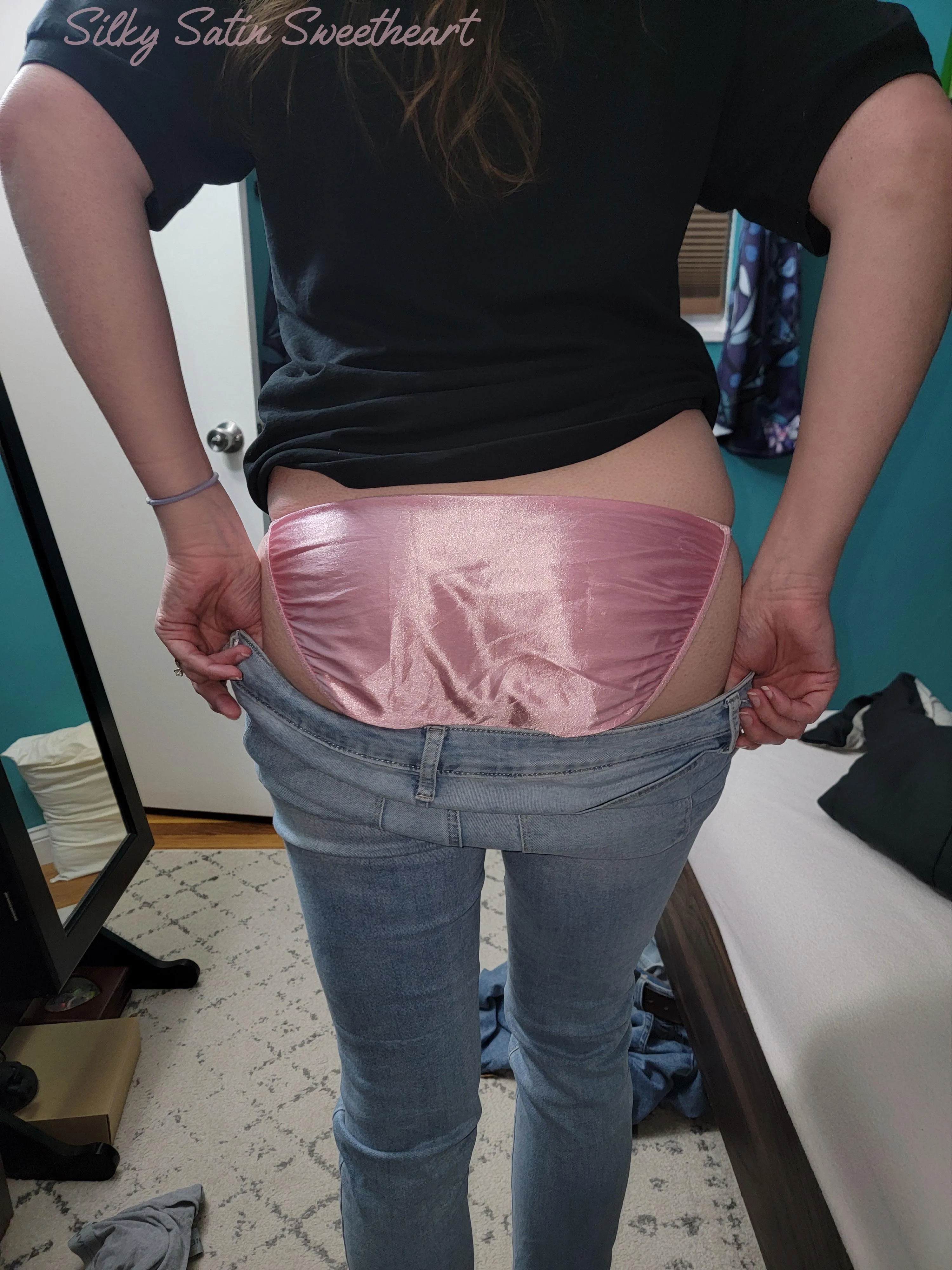 Wore these silky panties to work under my jeans today :)