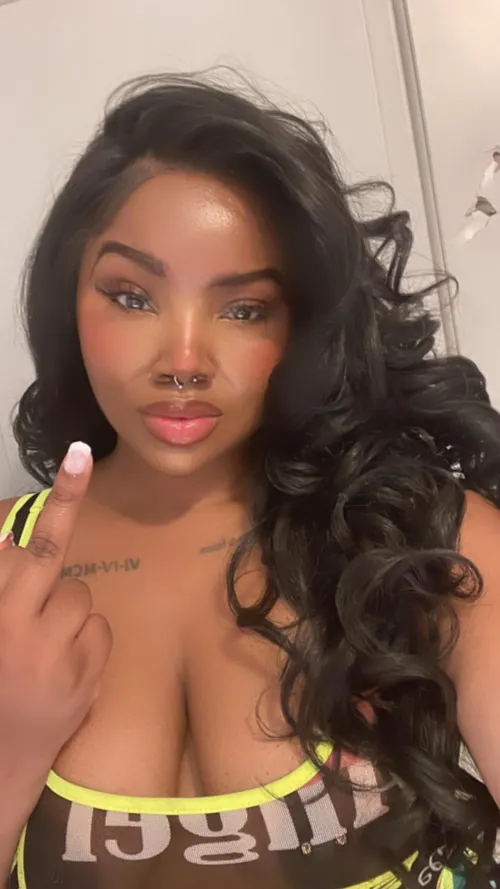 You must be embarrassed by your 🍤 dick if my middle finger gets you off.