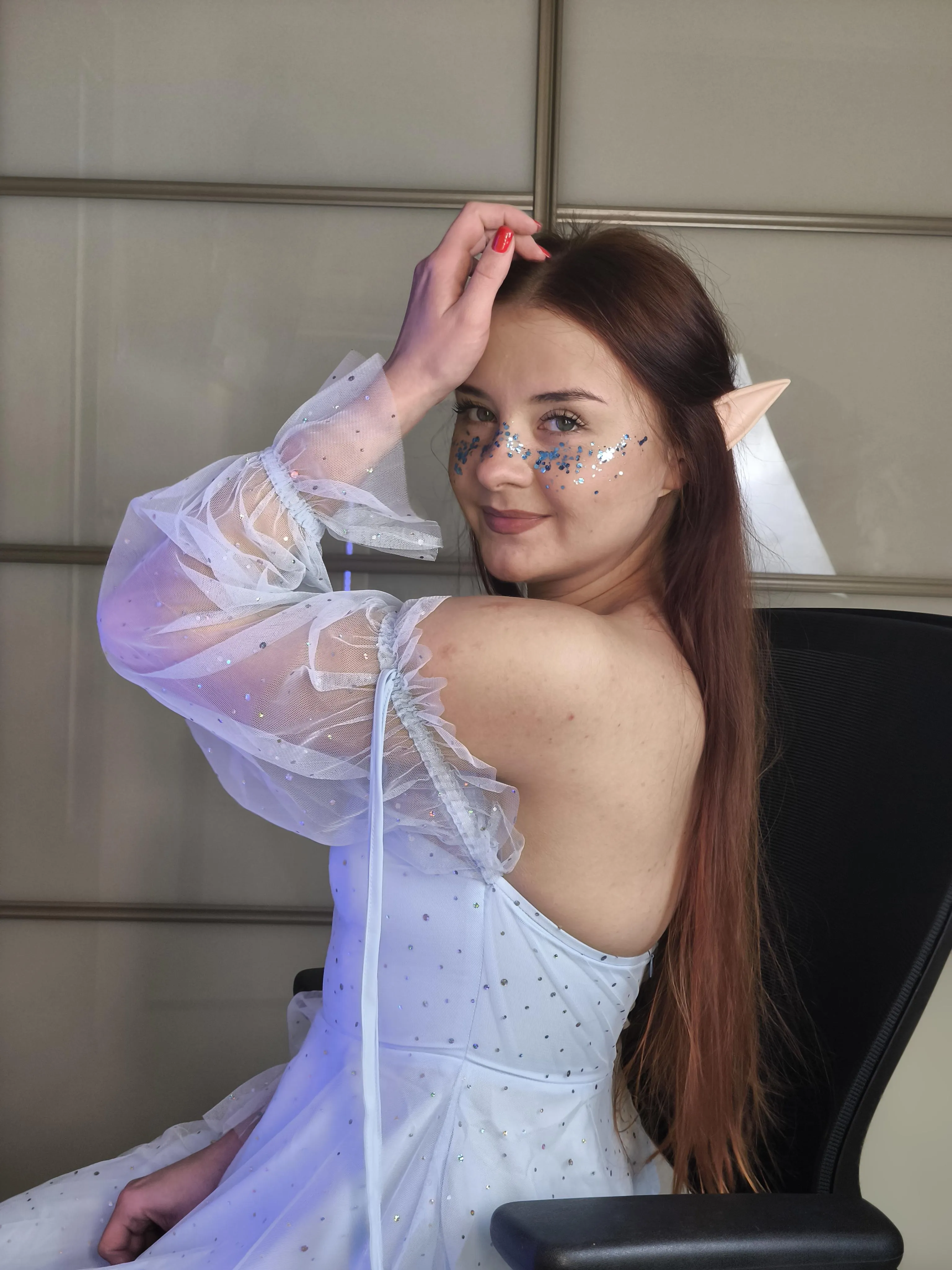 You’d never guess the mischief this night elf is hiding… but you’ll find out