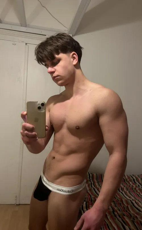 (20)Wanna take my thong off?