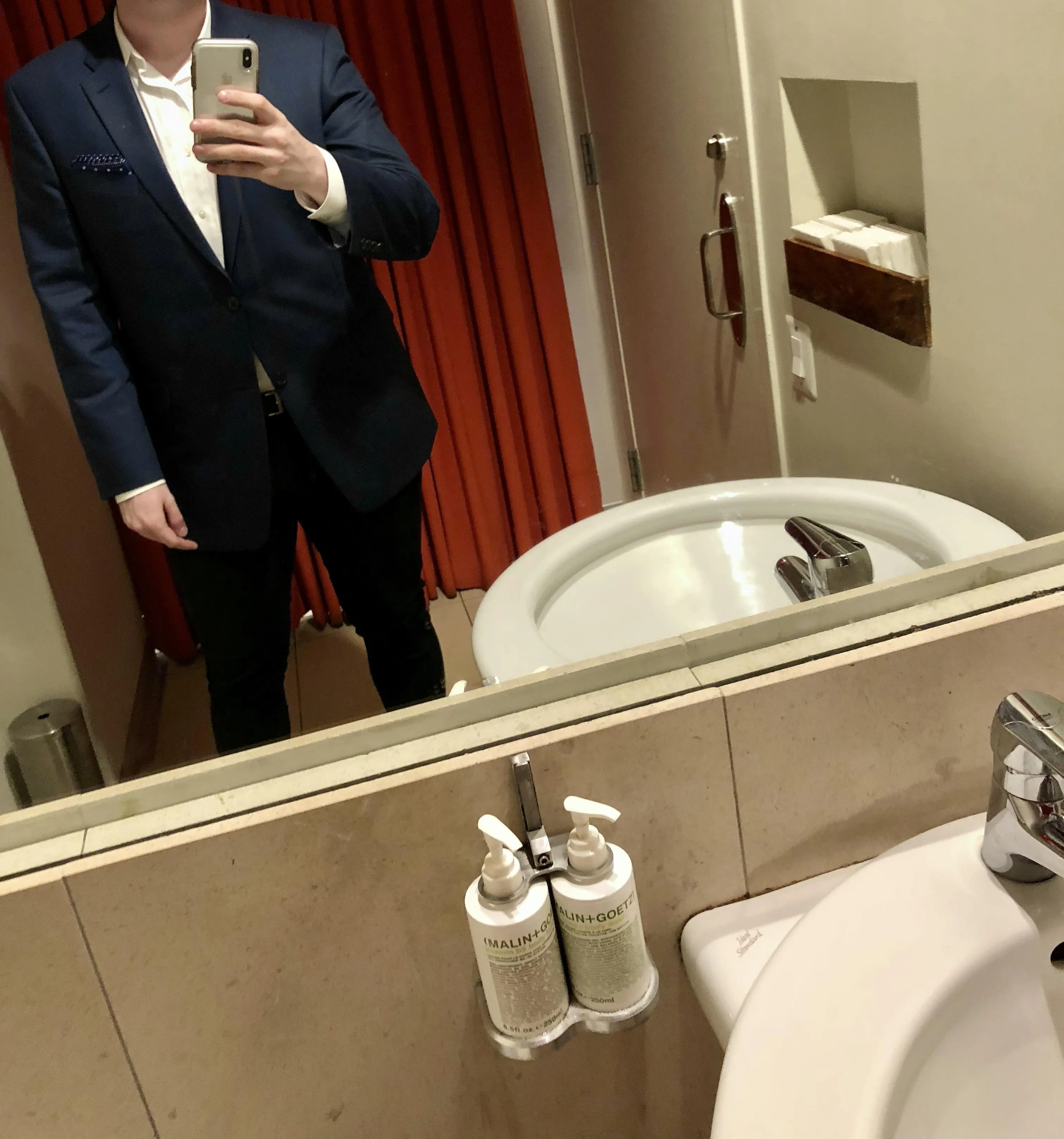 [30] [M4FM] [Chicago Illinois] Bull for Intimate Fun with a Vixen