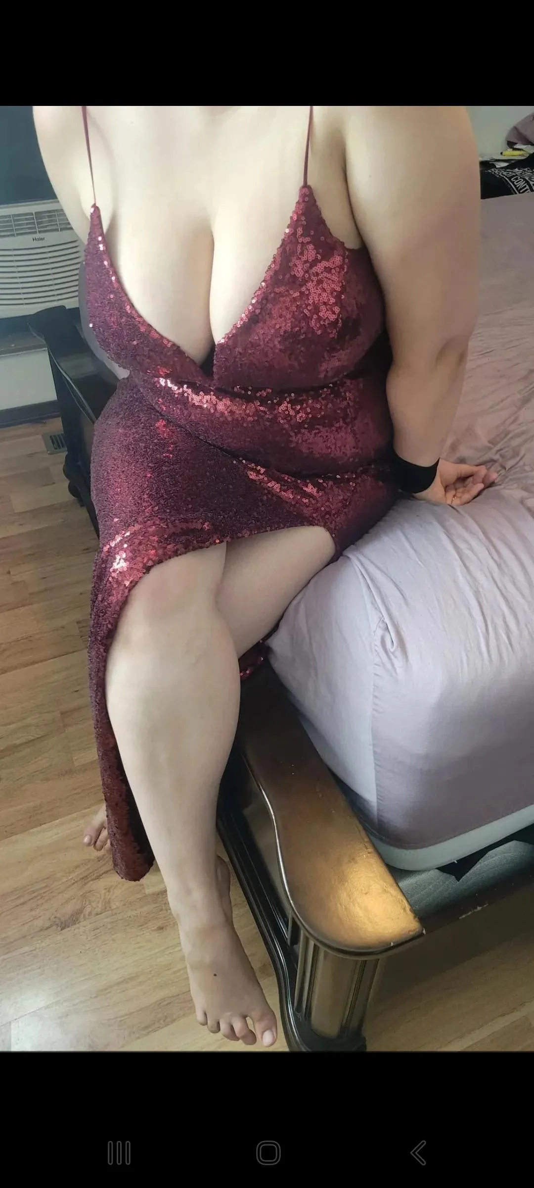 [40/40] [MF4F] [TN] looking for a bi female Knoxville, Johnson City or Morristown areas. No single males.