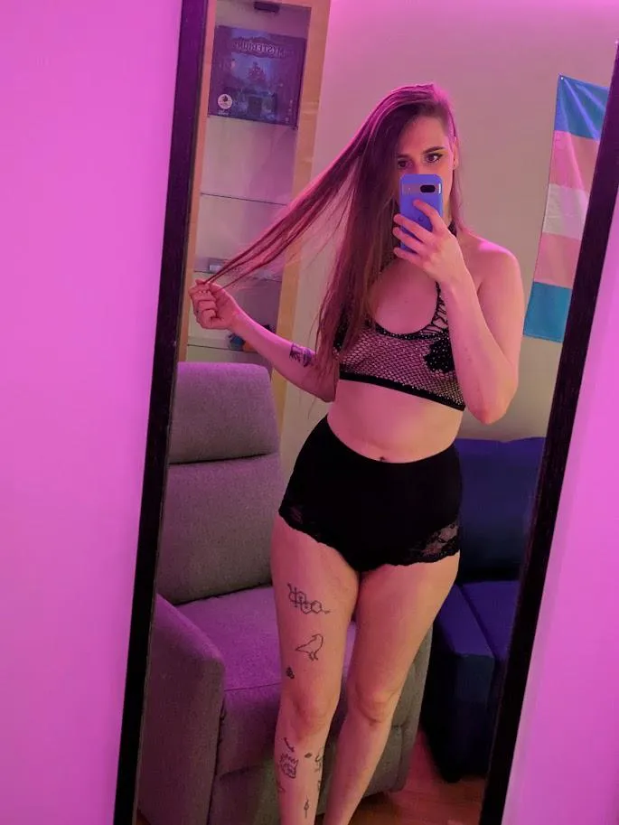 Feeling cute in this pic 🥰