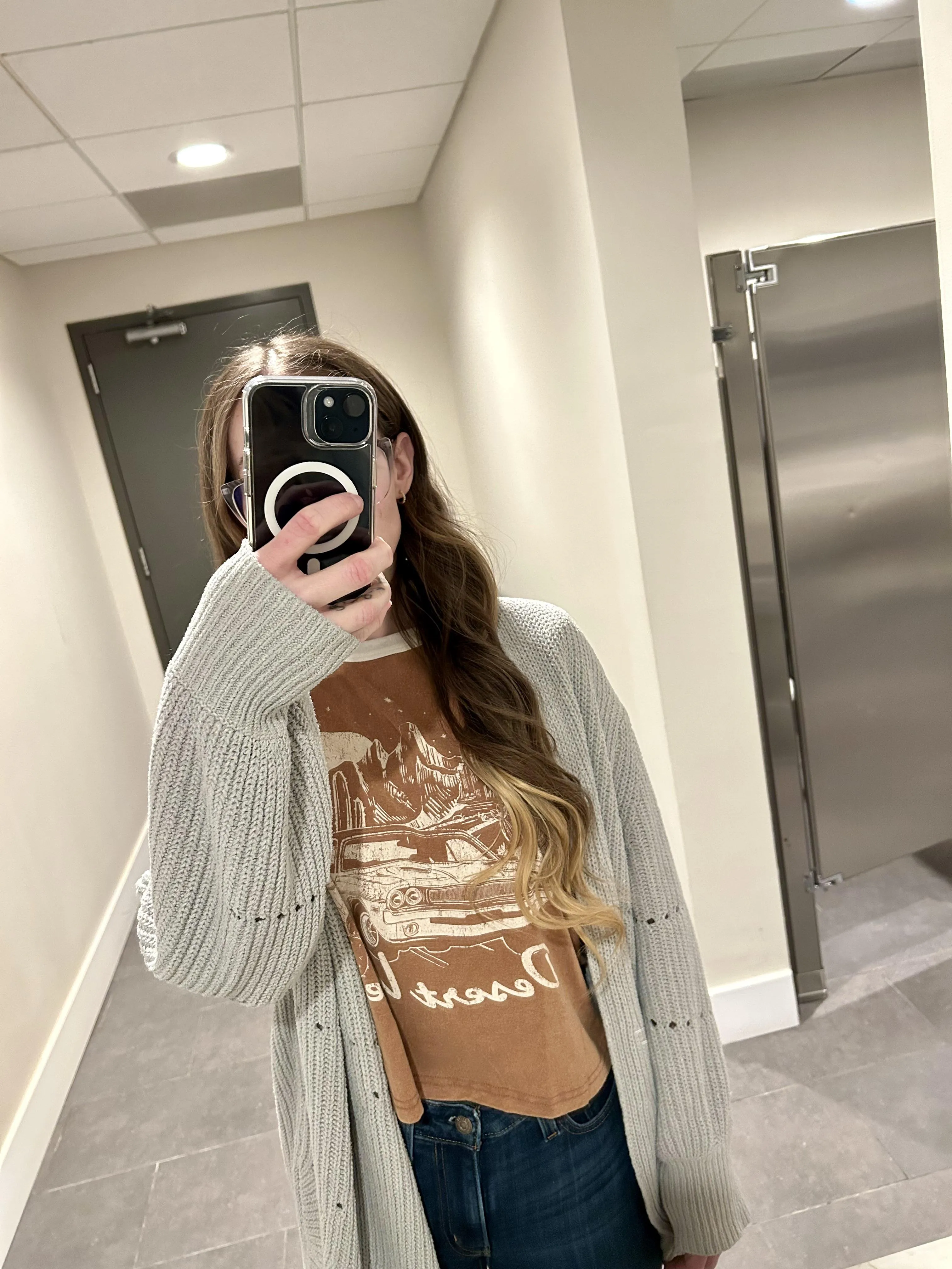 Good morning from the office! Feeling very cozy today 🥰