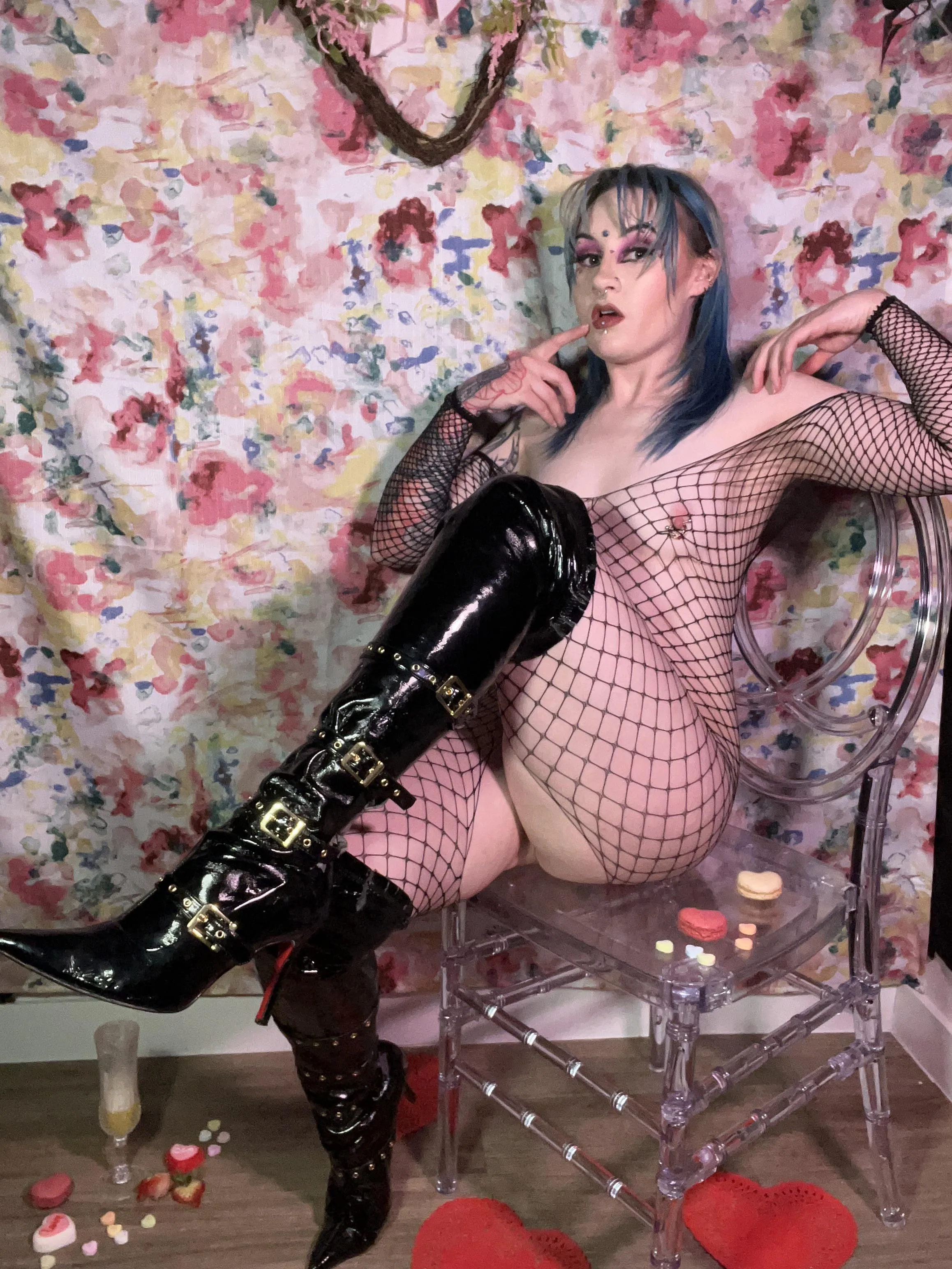 I ate all the snacks, I guess you’ll just have to eat me instead 🤷🏻‍♀️😉