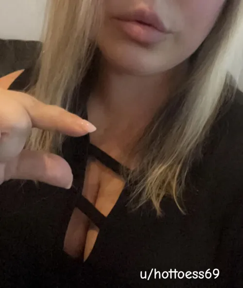 I get richer, you get weaker 🤭