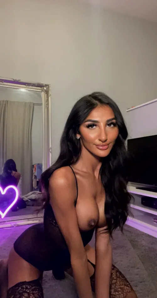 I wanna be your little fuckdoll that you throw around