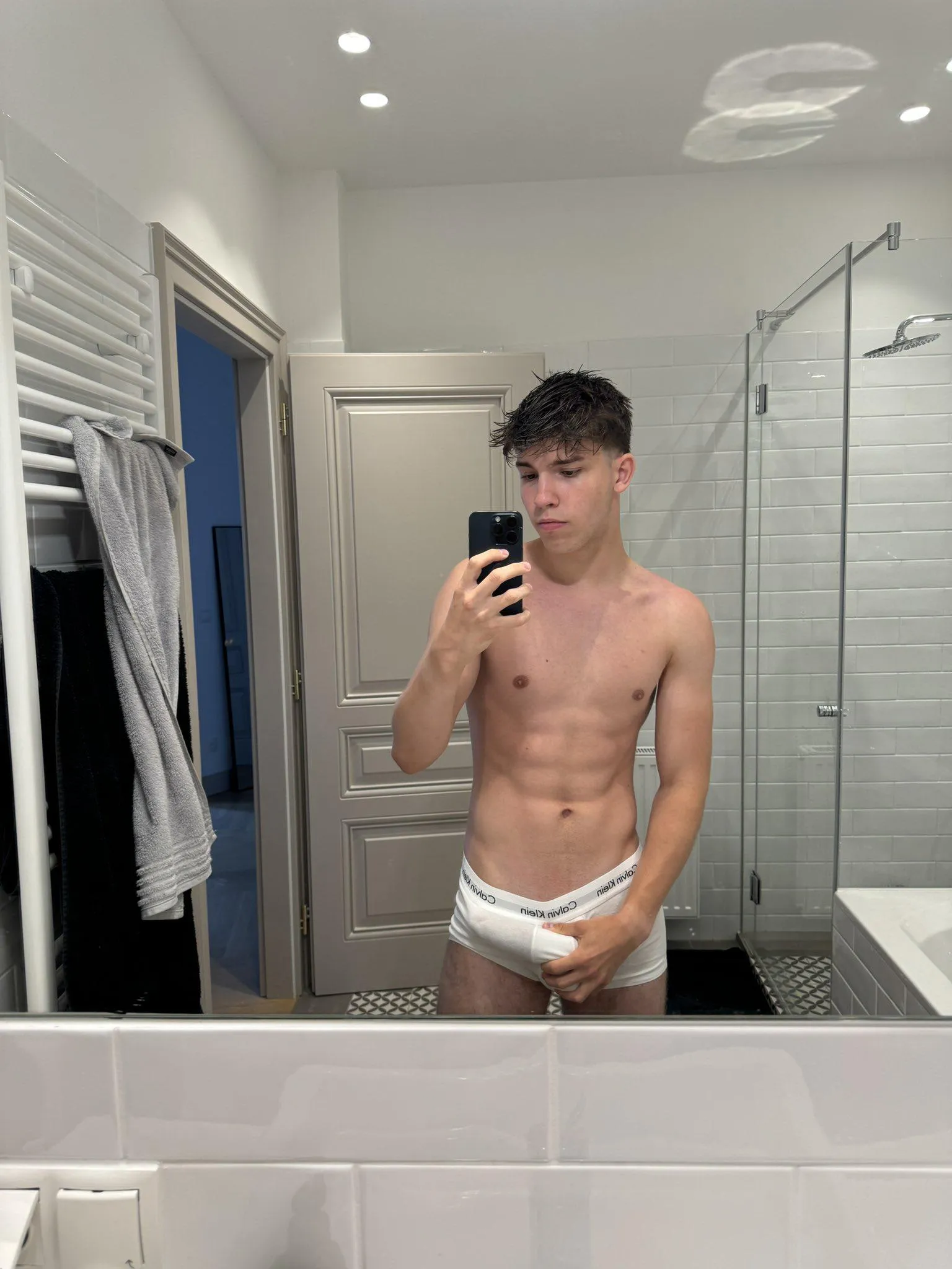 Me flexing at home ;)