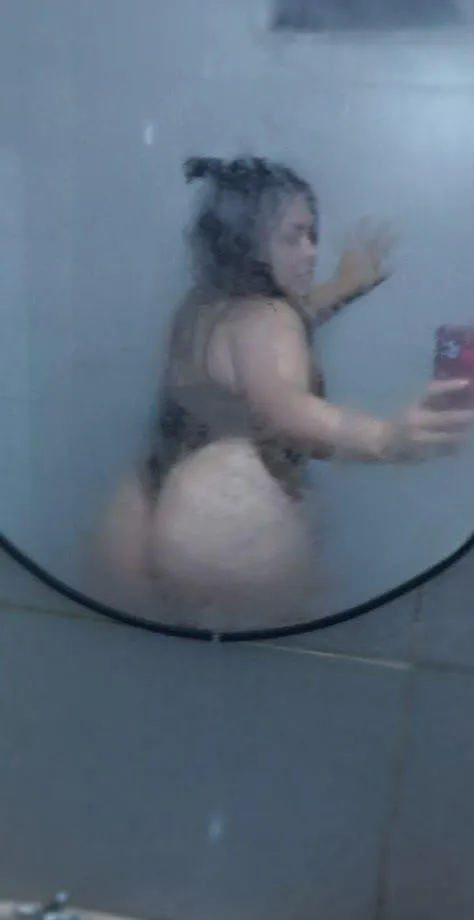 My peachy deserves your hard cock